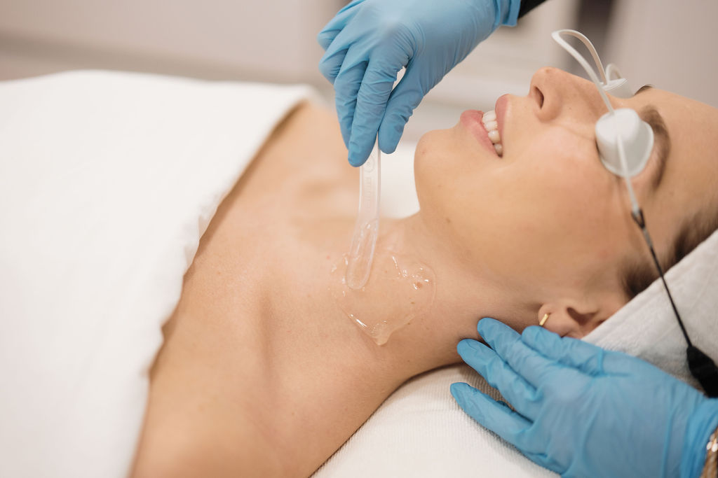 Tratamiento Venus Viva en el rostro en Cosmeceutical Center, Sevilla