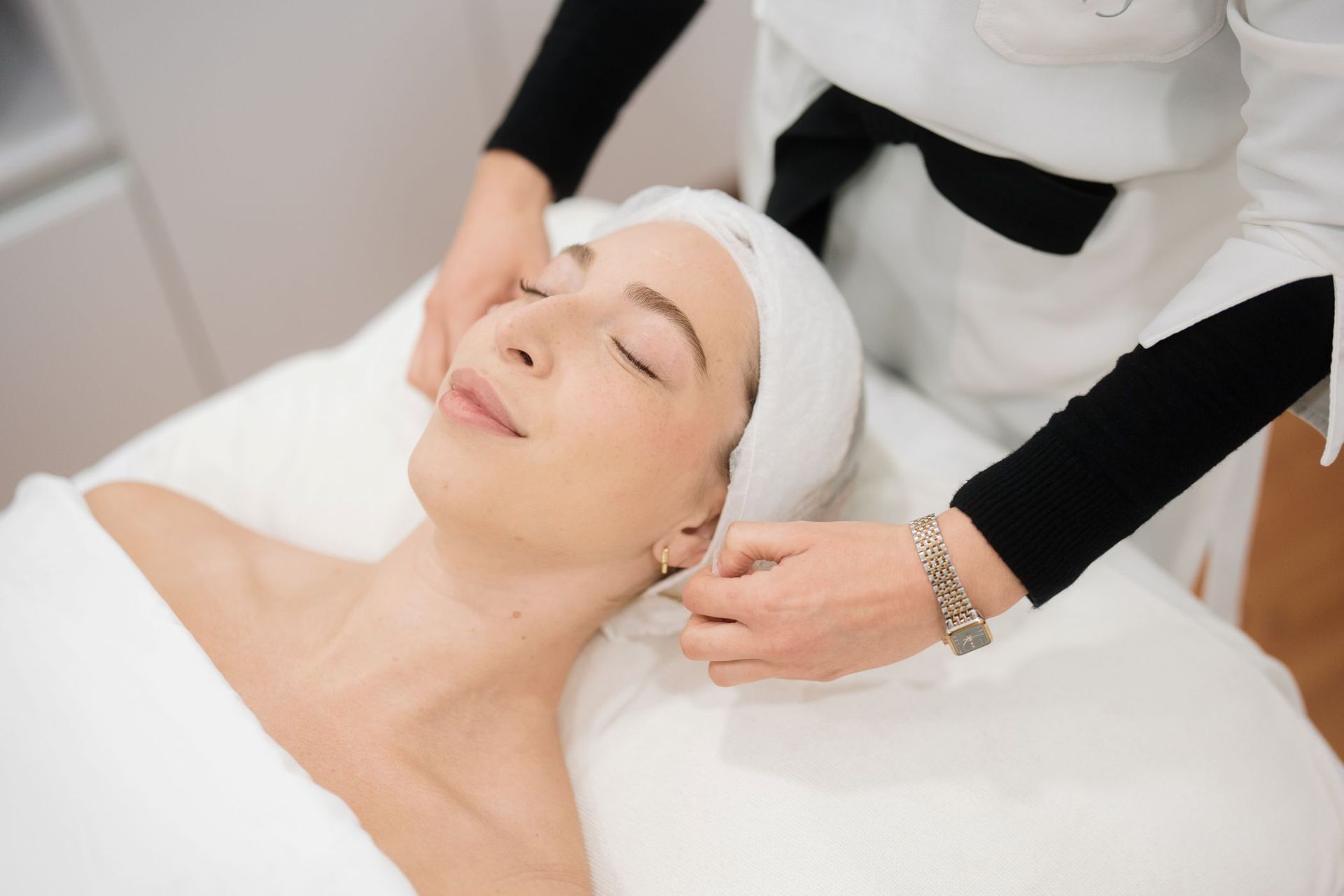 Tratamiento facial en cabina
