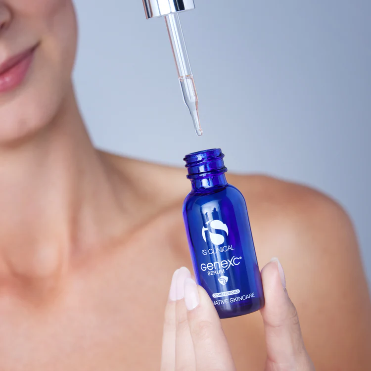 Genexc Serum de la marca Is Clinical: Aplicación del producto