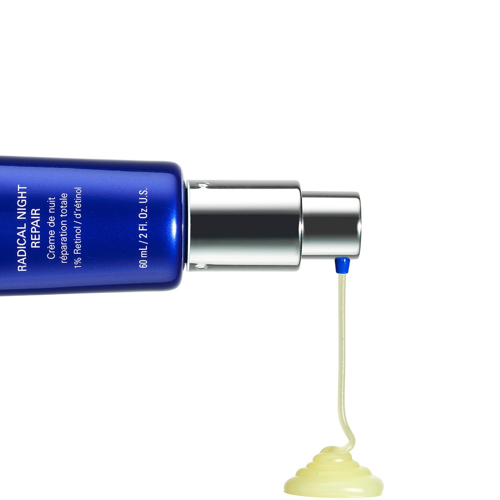 Radical Night Repair 1% de la marca ZO SKIN HEALTH: Textura clara del producto