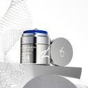 Growth Factor Serum de la marca ZO SKIN HEALTH: Producto sobre geometria plateada con fondo blanco