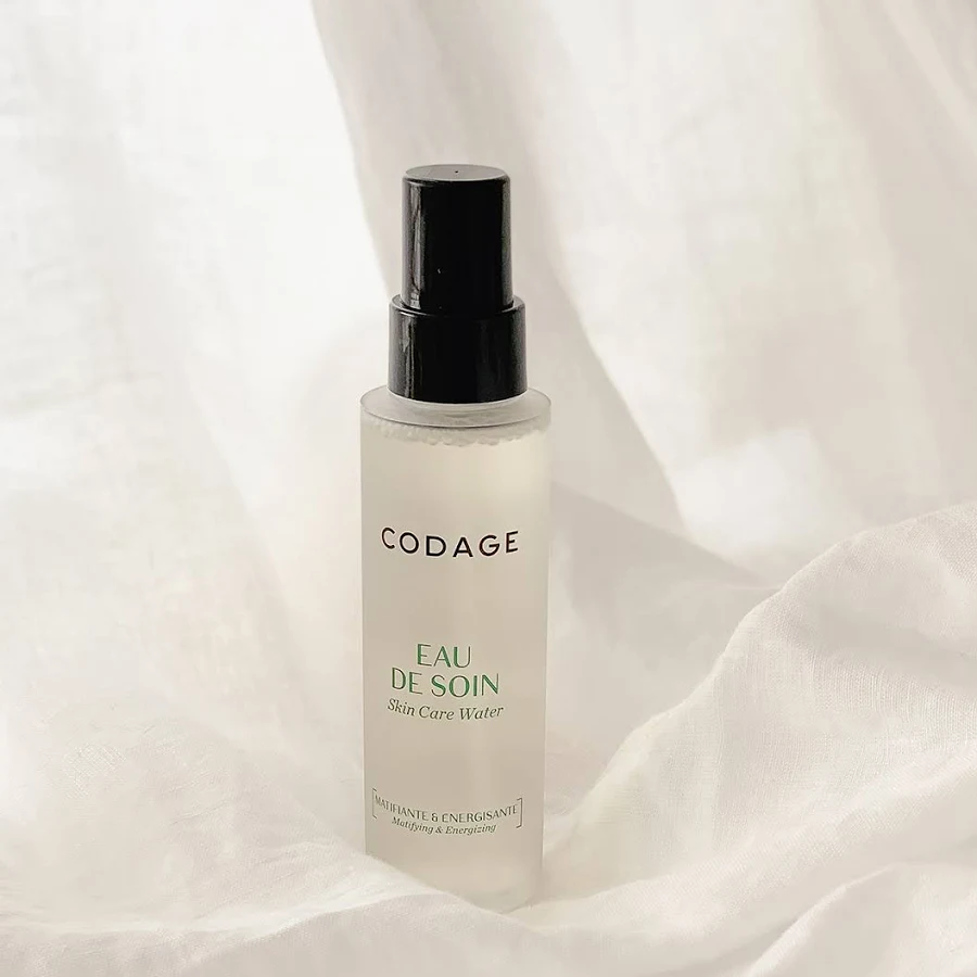 Matifiante&Energisante de la marca Codage: Producto sobre telas