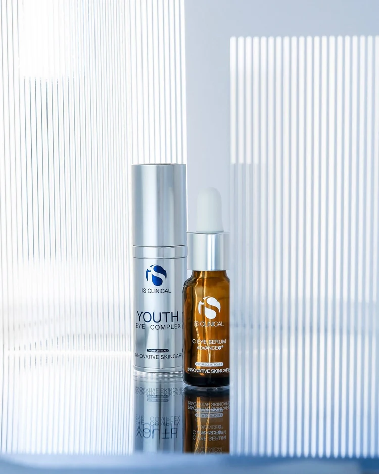 C Eye Advance+ de la marca Is Clinical: Mostrar producto junto a Youth Eye Complex de Is Clinical