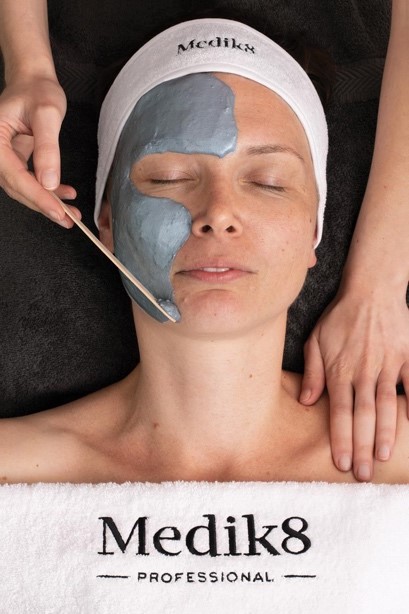 Medik8 - Platinum Facial